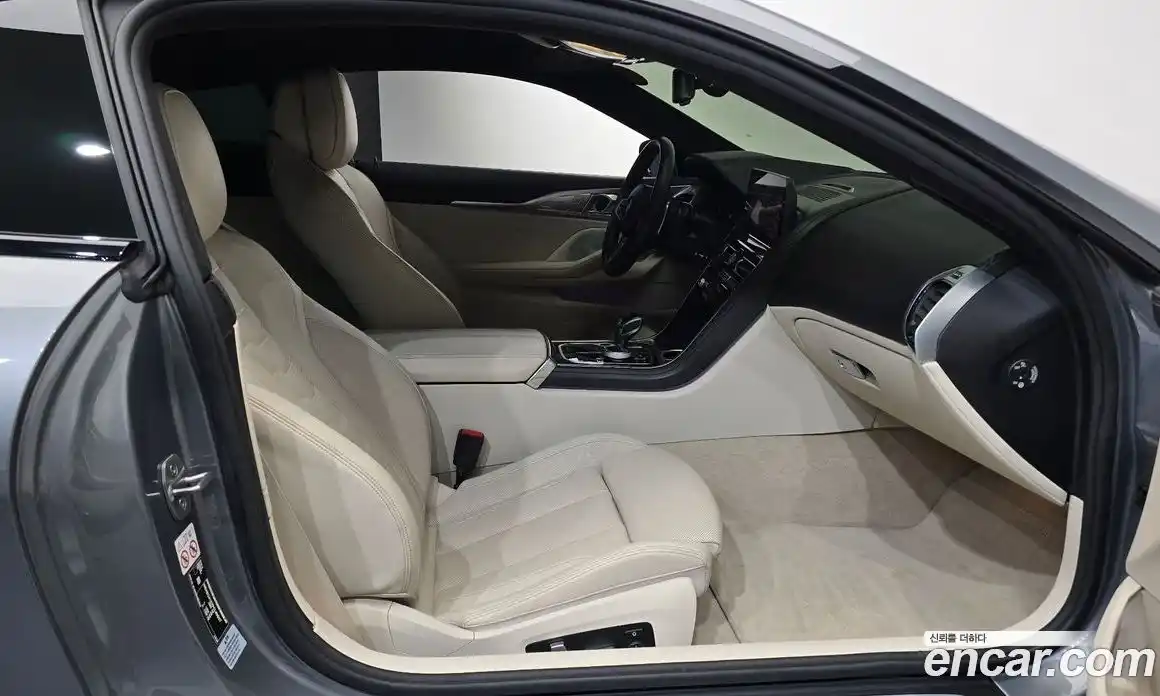 BMW 8-Series 2023 4.4 Автомат в Москве № 154807, фото 9