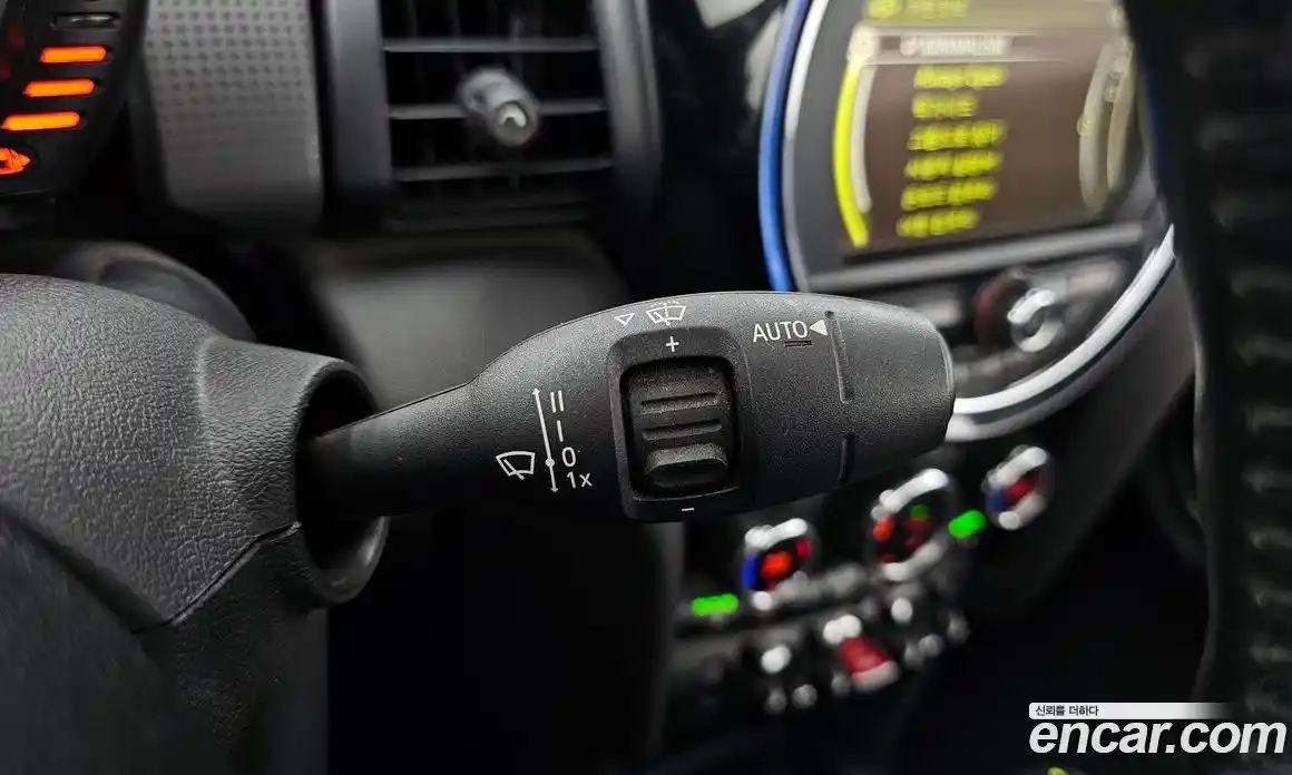 Mini Cooper Convertible 2016 1.5 Автомат в Москве № 155156, фото 16