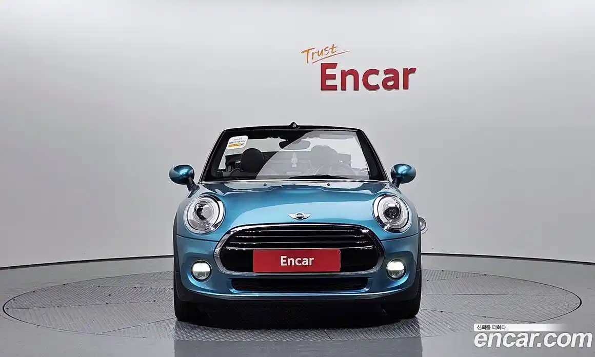 Mini Cooper Convertible 2016 1.5 Автомат в Москве № 155156, фото 7