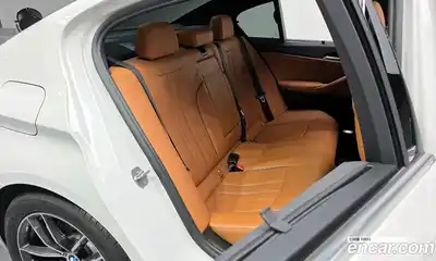 BMW 5-Series 2022 2.0 Автомат в Москве № 156938, миниатюра 10