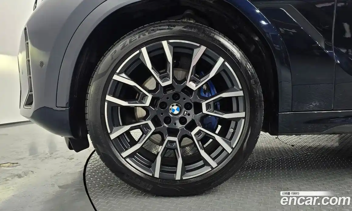 BMW X6 2024 3.0 Автомат в Москве № 157298, фото 14