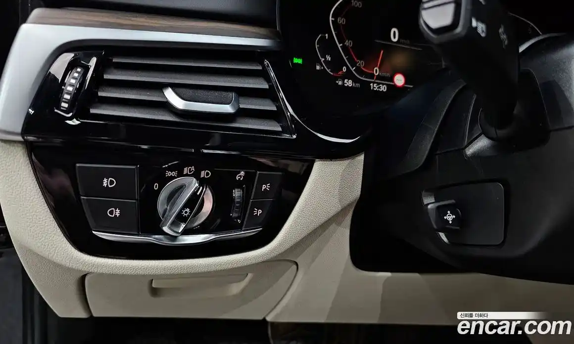 BMW 5-Series 2020 2.0 Автомат в Москве № 158980, фото 14