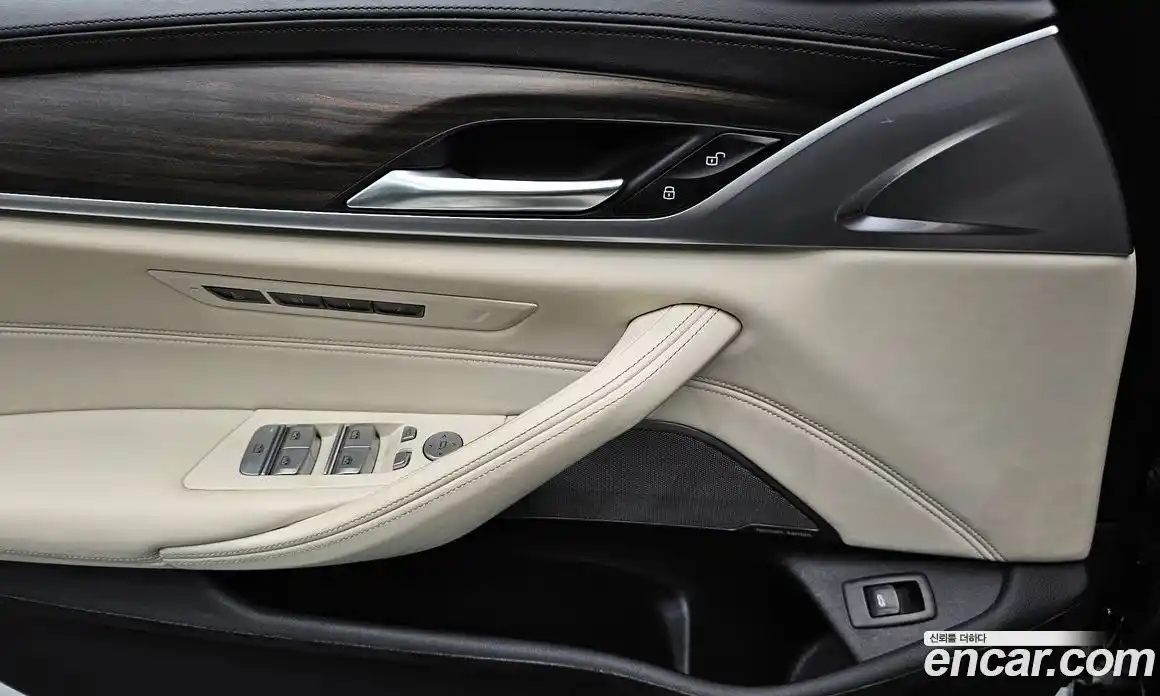 BMW 5-Series 2020 2.0 Автомат в Москве № 158980, фото 20