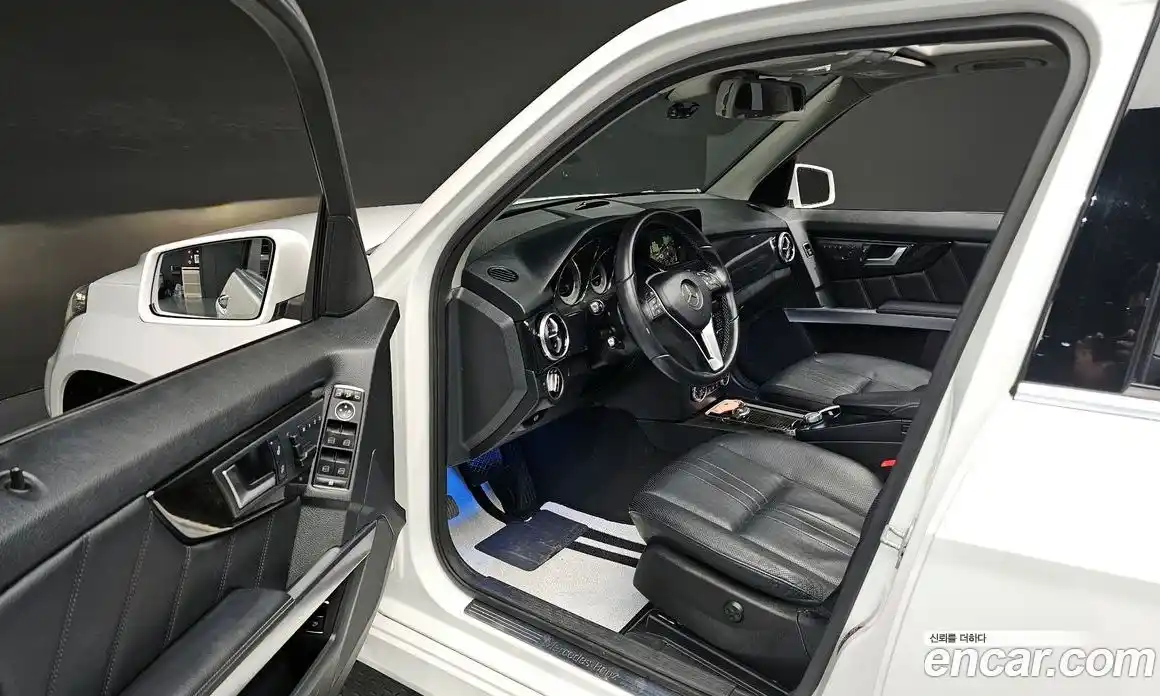 Mercedes-Benz GLK-Class 2015 2.1 Автомат в Москве № 161256, фото 14