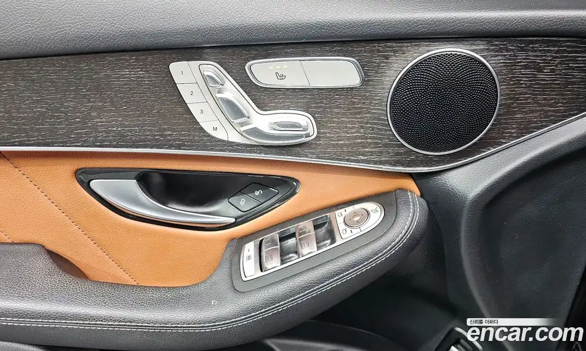 Mercedes-Benz GLC-Class 2020 2.0 Автомат в Москве № 161287, фото 11