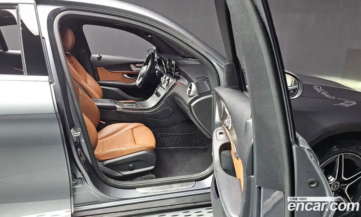 Mercedes-Benz GLC-Class 2020 2.0 Автомат в Москве № 161287, фото 17