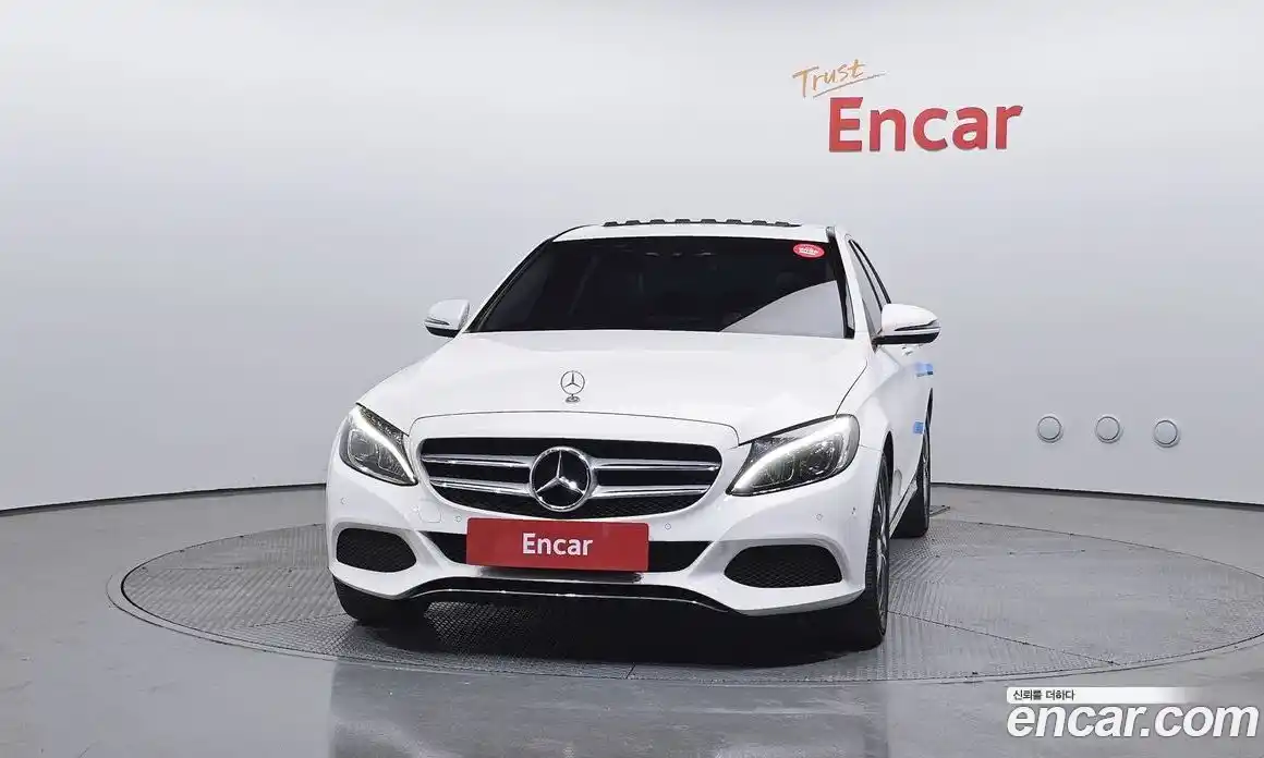 Mercedes-Benz C-Class 2017 2.0 Автомат в Москве № 162115, фото 12