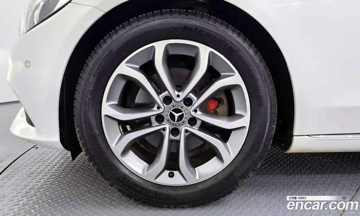 Mercedes-Benz C-Class 2017 2.0 Автомат в Москве № 162115, фото 18