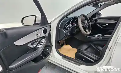 Mercedes-Benz C-Class 2017 2.0 Автомат в Москве № 162115, миниатюра 4