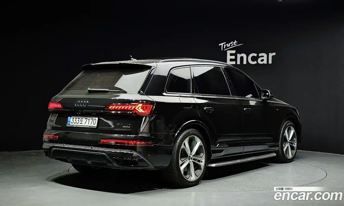 Audi Q7 2022 3.0 Автомат в Москве № 162534, фото 12