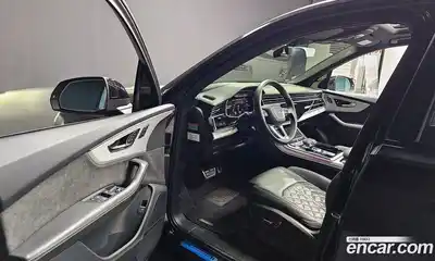 Audi Q7 2022 3.0 Автомат в Москве № 162534, миниатюра 2