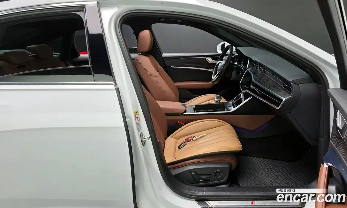 Audi A6 2021 2.0 Автомат в Москве № 163142, фото 3