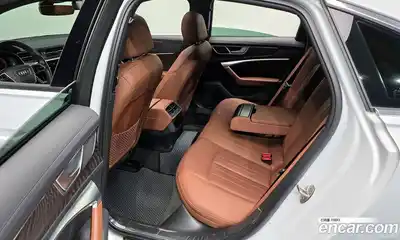 Audi A6 2021 2.0 Автомат в Москве № 163142, миниатюра 9