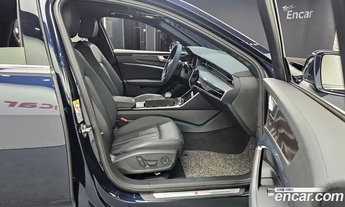 Audi A6 2020 2.0 Автомат в Москве № 163400, фото 5