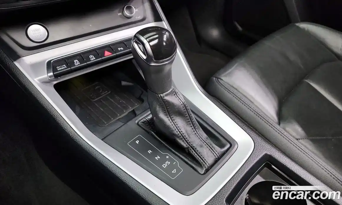 Audi Q3 2020 2.0 Автомат в Москве № 163440, фото 11