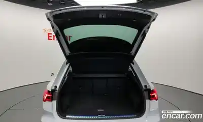 Audi Q3 2020 2.0 Автомат в Москве № 163440, миниатюра 3