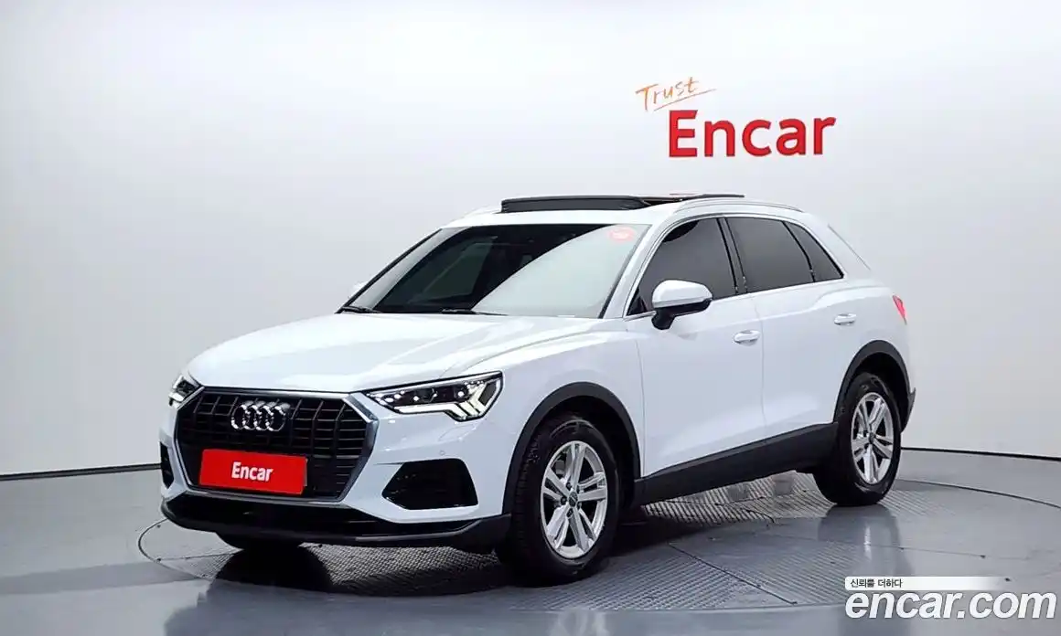 Audi Q3 2020 2.0 Автомат в Москве № 163440, фото 4