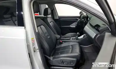 Audi Q3 2020 2.0 Автомат в Москве № 163440, миниатюра 9