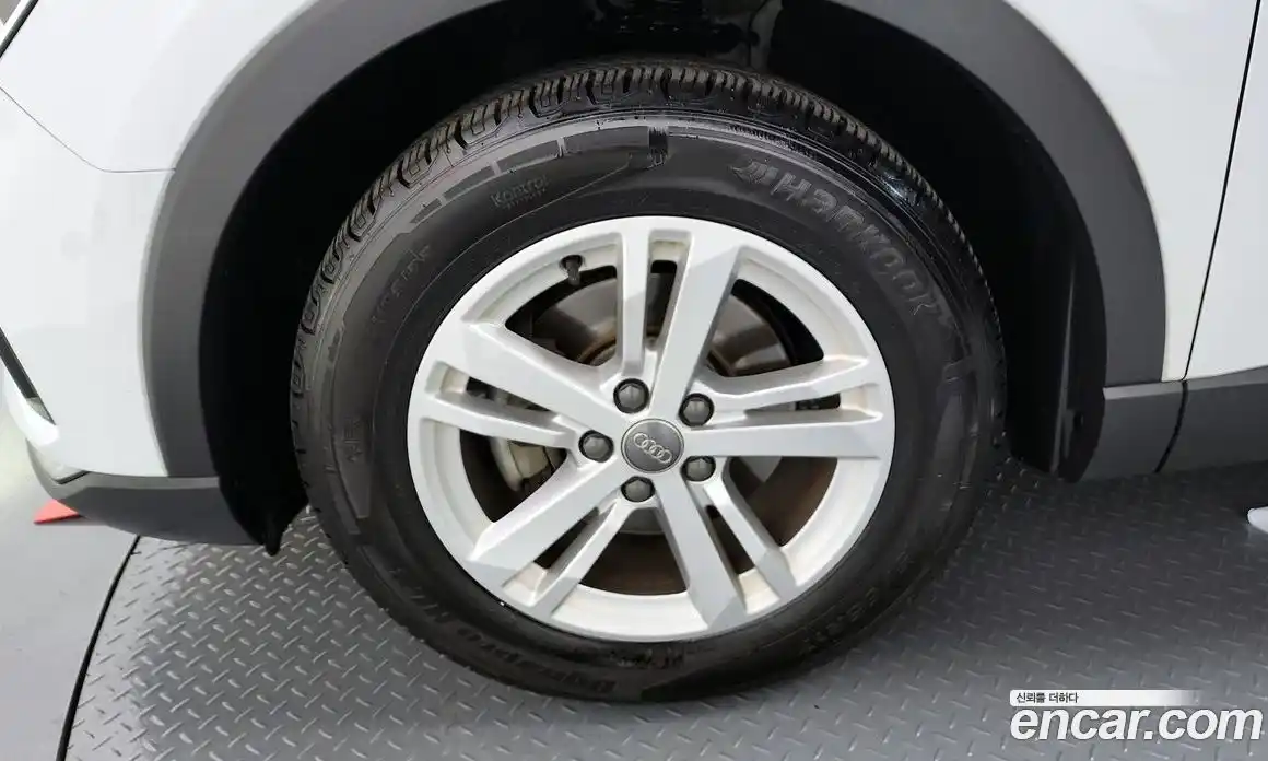 Audi Q3 2020 2.0 Автомат в Москве № 163440, фото 10