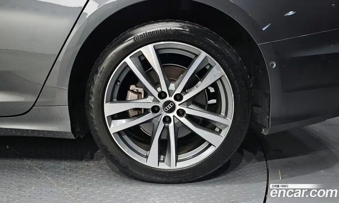 Audi A6 2022 2.0 Автомат в Москве № 163529, фото 15