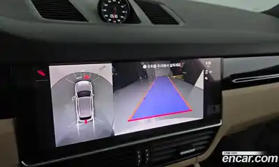 Porsche Cayenne 2022 3.0 Автомат в Москве № 165163, миниатюра 6