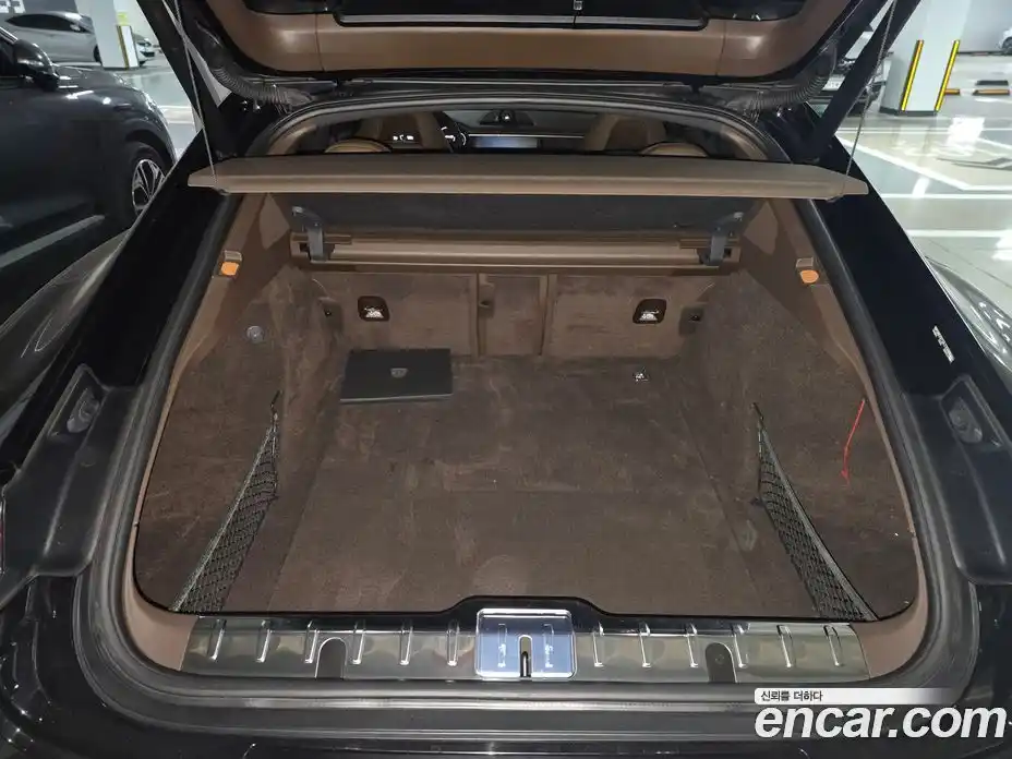 Porsche Panamera 2018 2.9 Автомат в Москве № 165631, фото 9