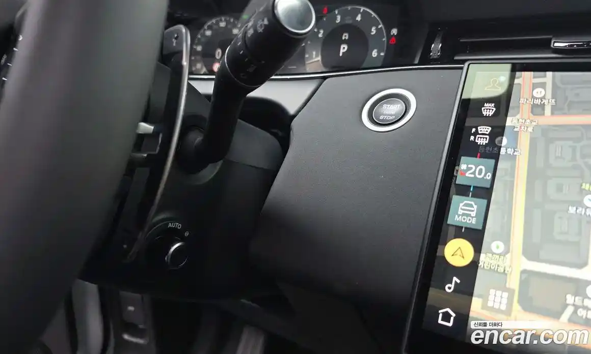 Land Rover Range-Rover Evoque 2024 2.0 Автомат в Москве № 166009, фото 16