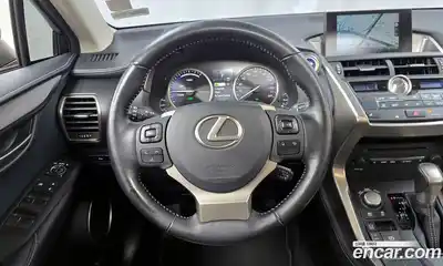 Lexus NX 2017 2.5 Автомат в Москве № 168133, миниатюра 12