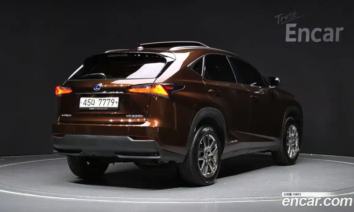 Lexus NX 2017 2.5 Автомат в Москве № 168133, фото 15
