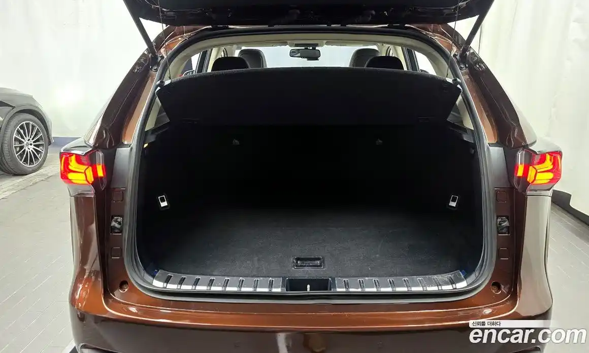 Lexus NX 2017 2.5 Автомат в Москве № 168133, фото 20