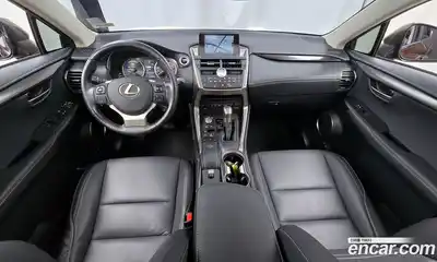 Lexus NX 2017 2.5 Автомат в Москве № 168133, миниатюра 7