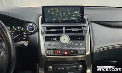 Lexus NX 2019 2.5 Автомат в Москве № 168317, миниатюра 3