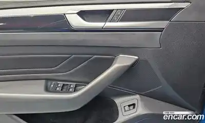 Volkswagen Arteon 2022 2.0 Автомат в Москве № 168613, миниатюра 4