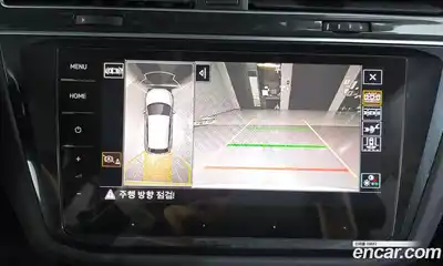 Volkswagen Tiguan 2023 2.0 Автомат в Москве № 168772, миниатюра 4