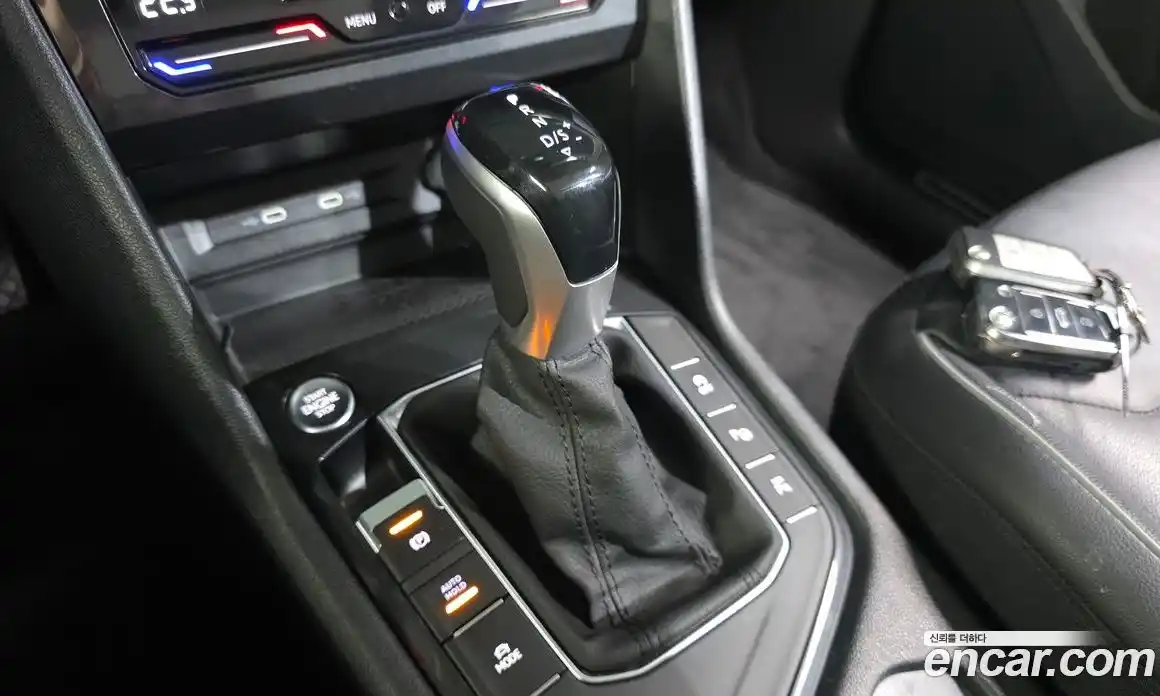 Volkswagen Tiguan 2023 2.0 Автомат в Москве № 168772, фото 5