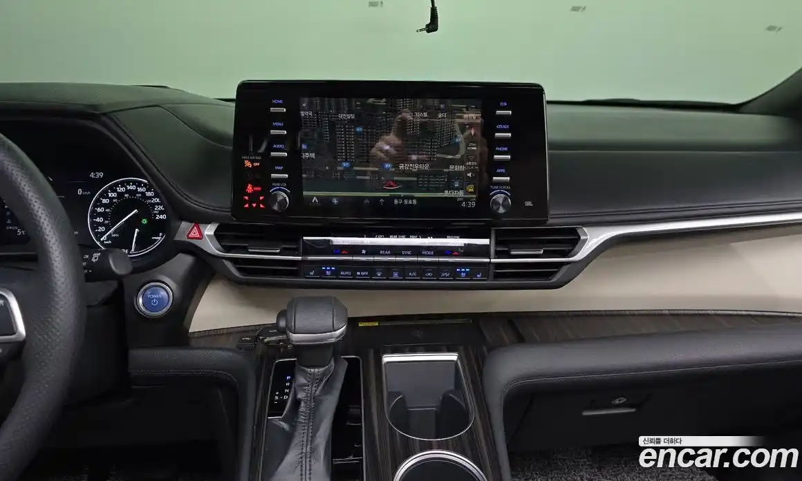 Toyota Sienna 2022 2.5 Автомат в Москве № 170318, фото 15