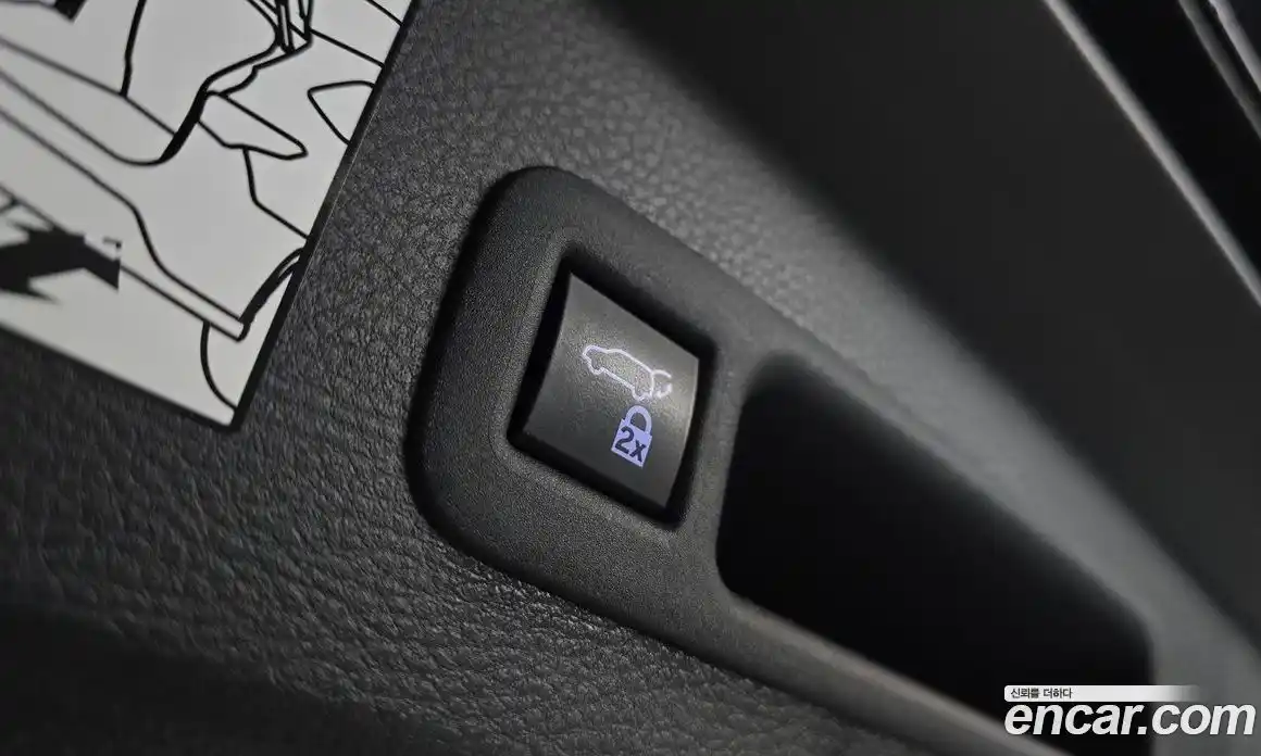 Toyota Sienna 2022 2.5 Автомат в Москве № 170318, фото 19