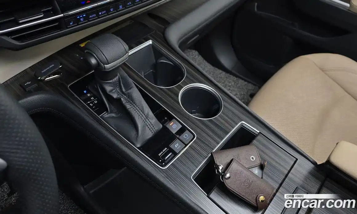 Toyota Sienna 2022 2.5 Автомат в Москве № 170318, фото 6