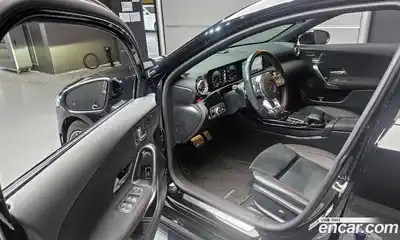 Mercedes-Benz A-Class 2022 2.0 Автомат в Москве № 175593, миниатюра 4