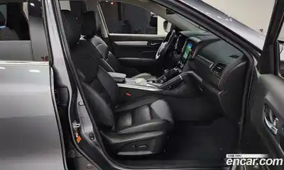 Renault QM6 2022 2.0 Автомат в Москве № 182316, миниатюра 6