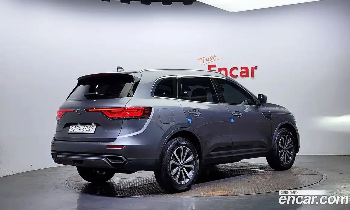 Renault QM6 2022 2.0 Автомат в Москве № 182316, фото 8