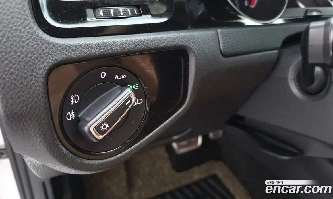 Volkswagen Golf 2015 2.0 Автомат в Москве № 187753, фото 12