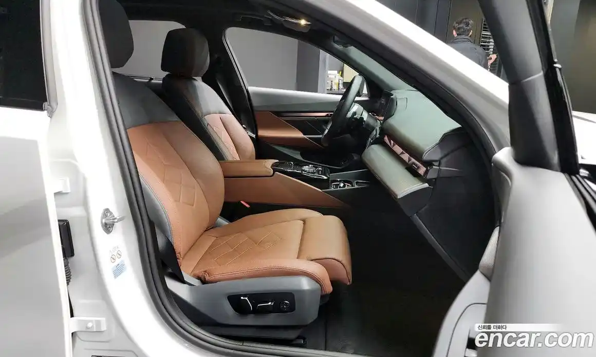 BMW 5-Series 2024 2.0 Автомат в Москве № 188412, фото 16