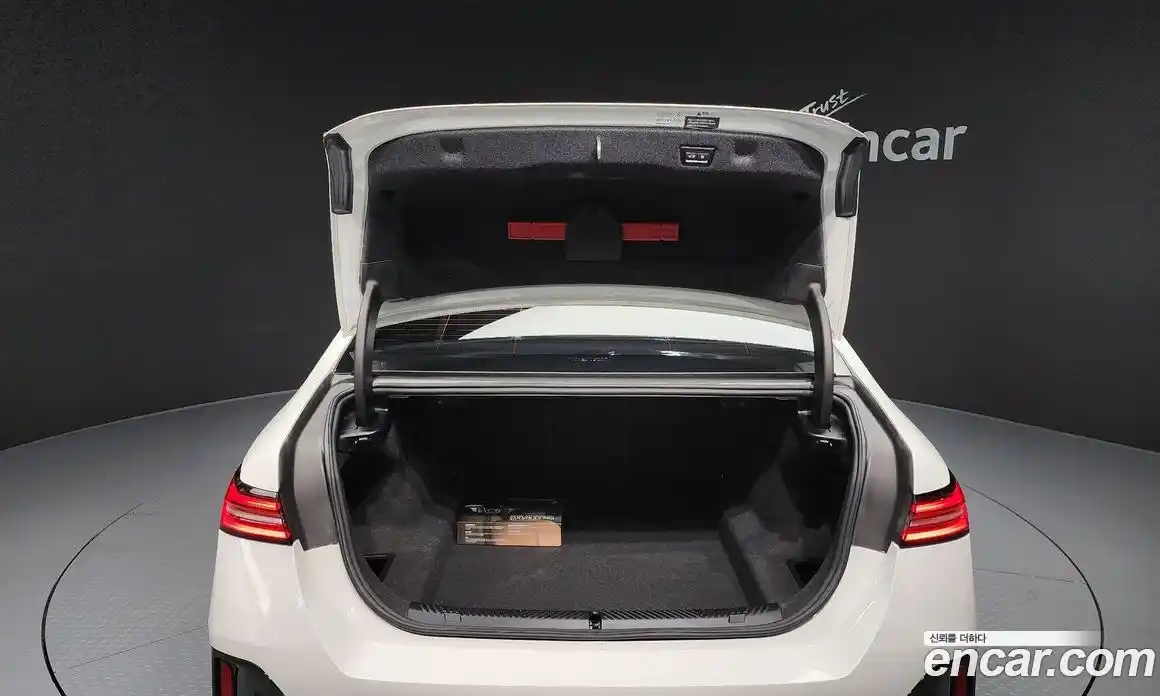 BMW 5-Series 2024 2.0 Автомат в Москве № 188412, фото 7