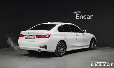 BMW 3-Series 2022 2.0 Автомат в Москве № 188550, миниатюра 4