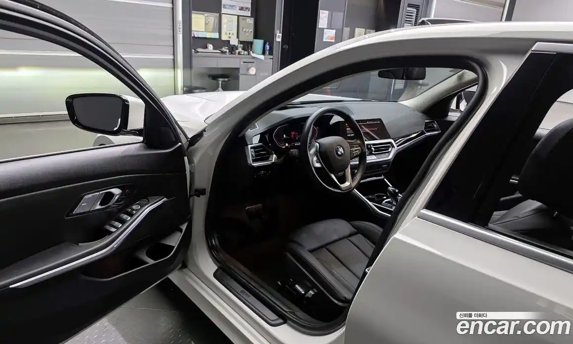 BMW 3-Series 2022 2.0 Автомат в Москве № 188550, фото 9