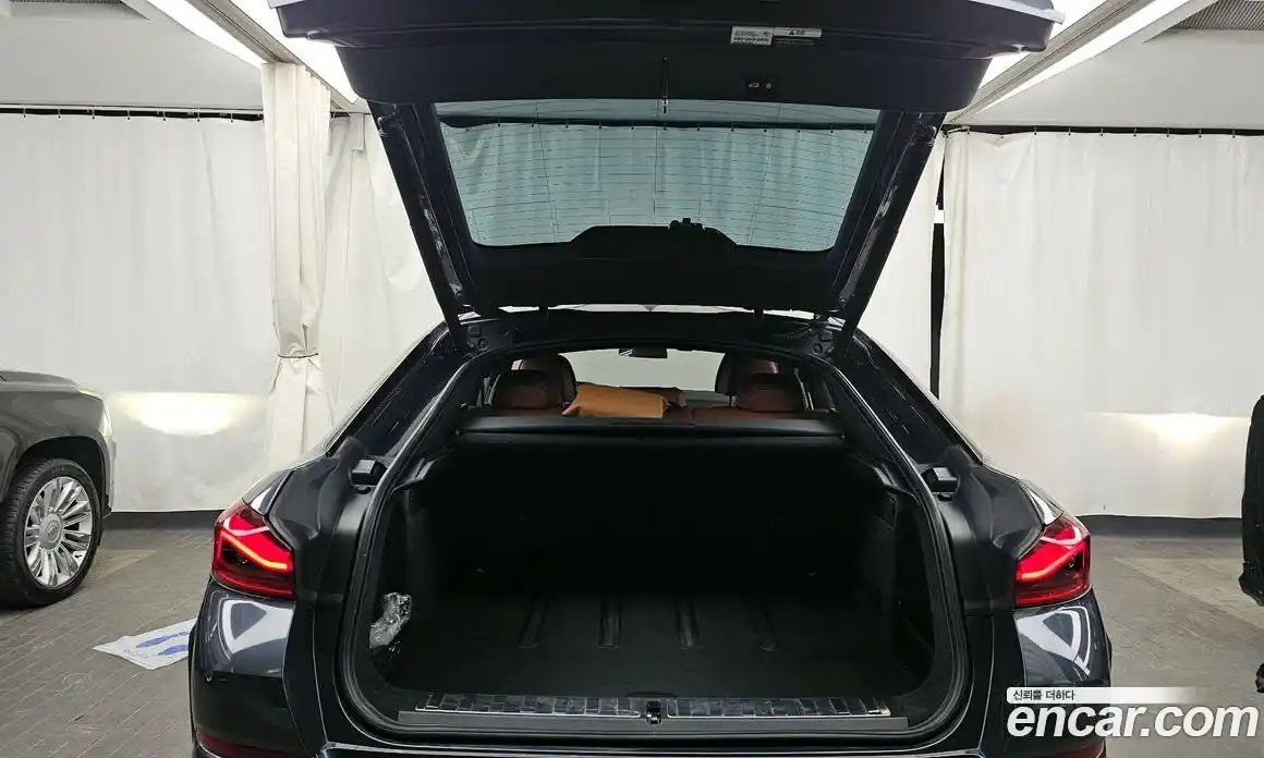 BMW X6 2022 4.4 Автомат в Москве № 191814, фото 3