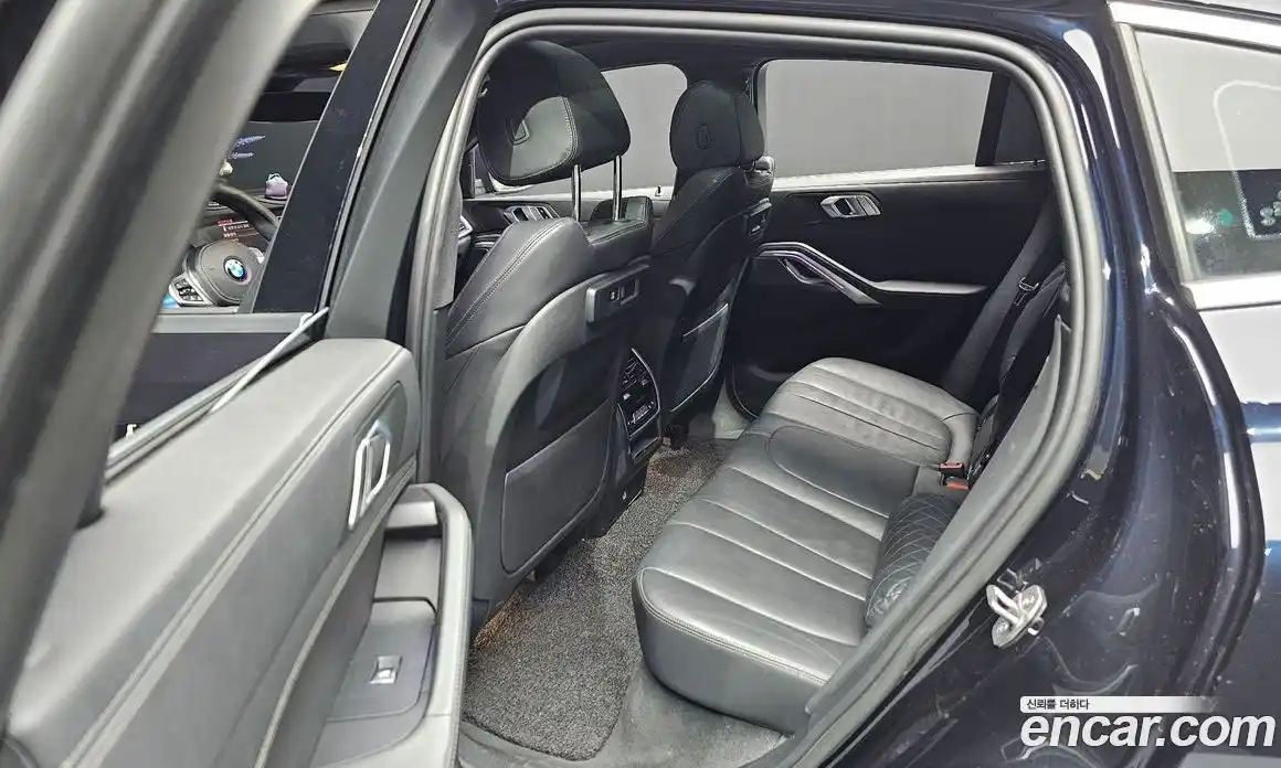 BMW X6 2022 3.0 Автомат в Москве № 192208, фото 2