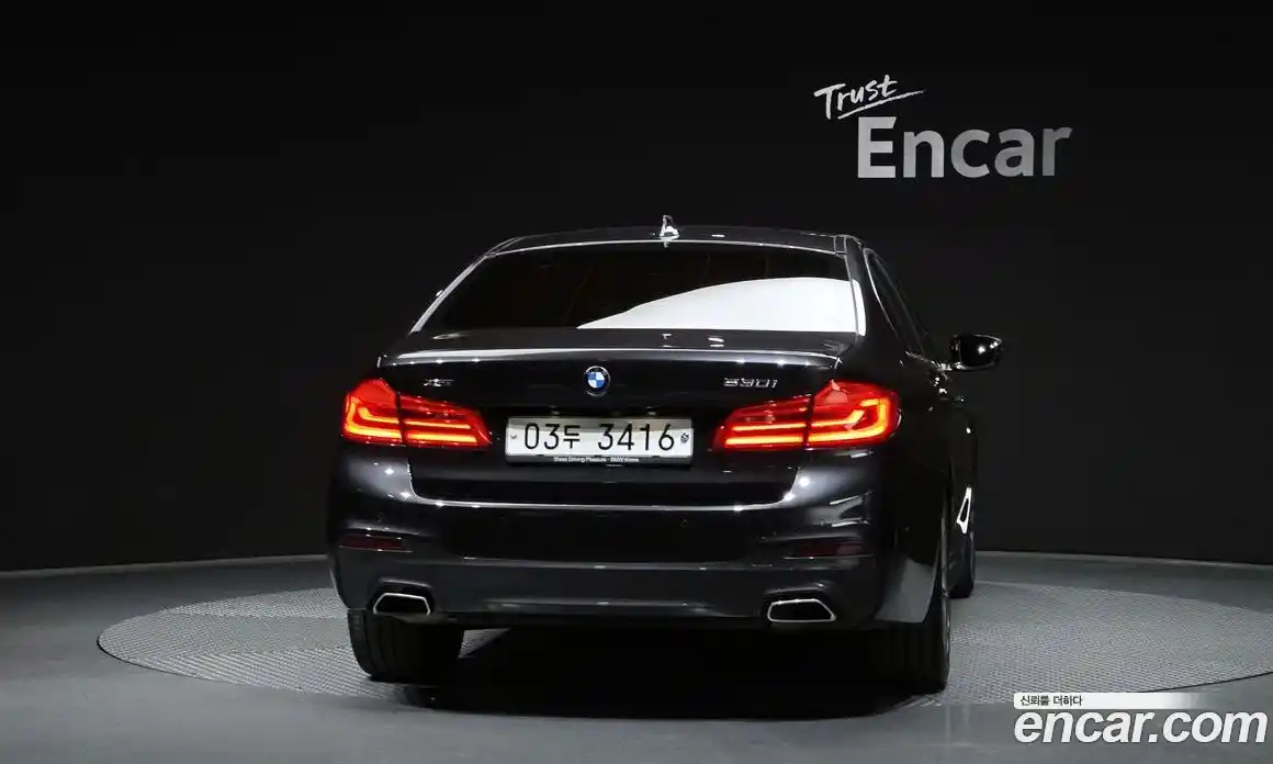 BMW 5-Series 2018 2.0 Автомат в Москве № 193113, фото 15