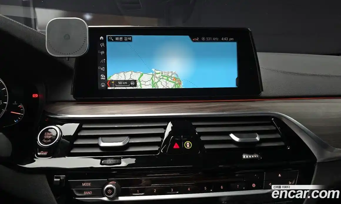 BMW 5-Series 2018 2.0 Автомат в Москве № 193113, фото 17